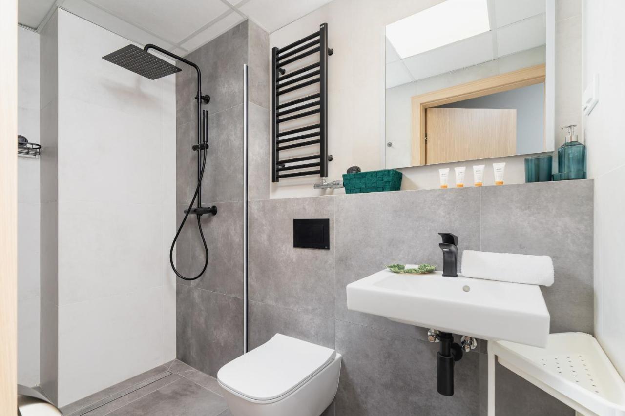 Cozy Studio Apartments Kraków by Renters Exterior foto